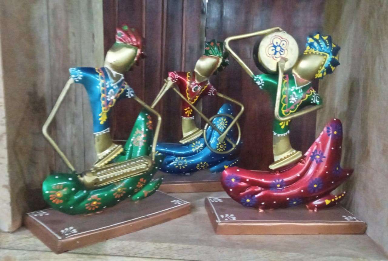 Sancheti Art Metal Rajasthani Musicians Item Office Table Showpiece Set of 3